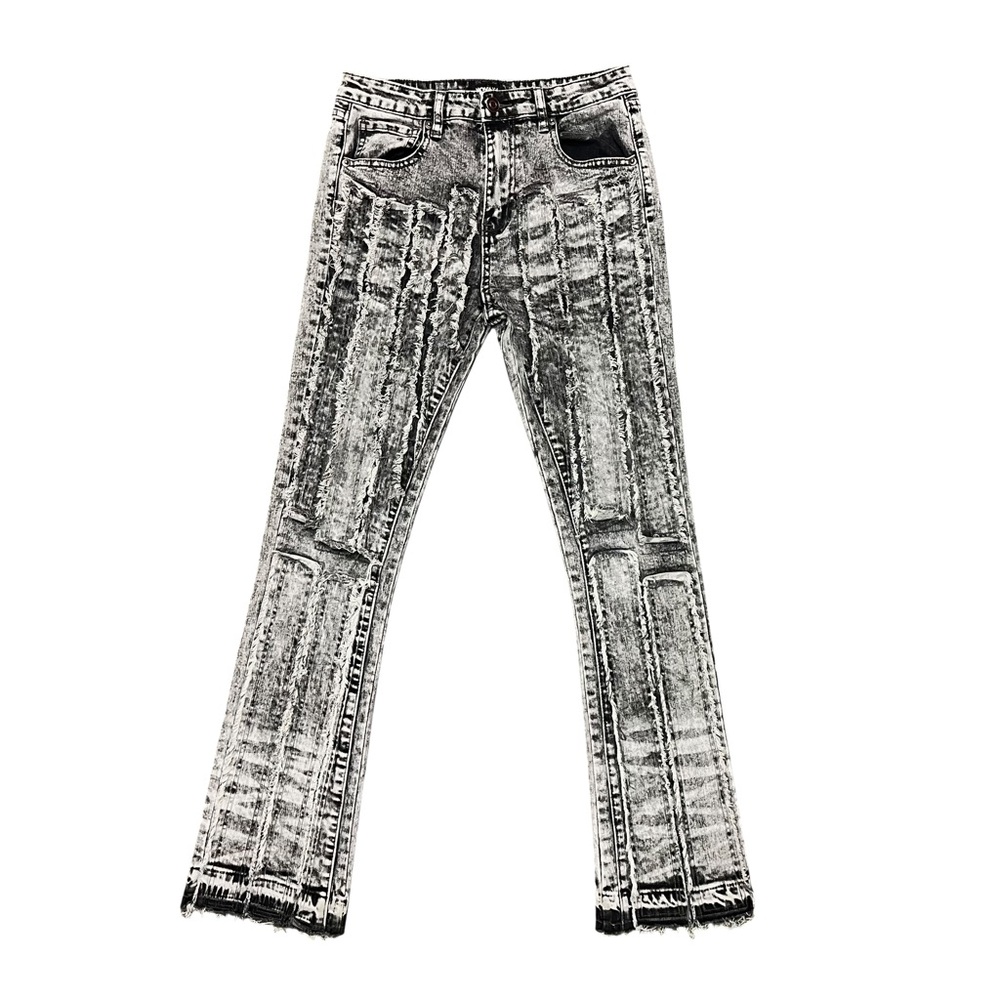 Fashion Nova Mini Frayed in Era flare black wash jeans